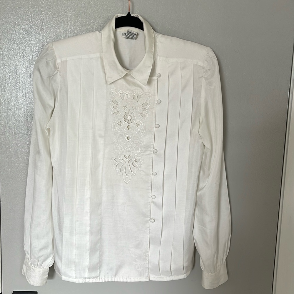 Nicola button down blouse